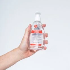 Herome Direct Desinfect Handgel Sensitive (Parfumvrij) - Desinfecterende Handgel Met 80% Alcohol - Beschermt Tegen Bacteriën En Droogt De Handen Niet Uit - 200ml. 13 Herome Direct Desinfect Handgel Sensitive (Parfumvrij) - Desinfecterende Handgel Met 80% Alcohol - Beschermt Tegen Bacteriën En Droogt De Handen Niet Uit - 200ml. -Winkel Voor Ehbo-Apparatuur 1200x1200 177