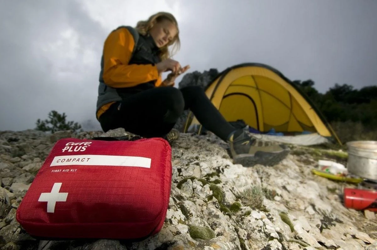 Care Plus EHBO Set - First Aid Kit Compact - 40 Onderdelen 4 Care Plus EHBO Set - First Aid Kit Compact - 40 Onderdelen - Afbeelding 4