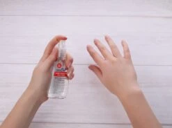 Herome Direct Desinfect Desinfectiespray - Desinfecterende Spray Met 80% Alcohol - Desinfecterende Handgel - 75ml 15 Herome Direct Desinfect Desinfectiespray - Desinfecterende Spray Met 80% Alcohol - Desinfecterende Handgel - 75ml -Winkel Voor Ehbo-Apparatuur 1200x900 15