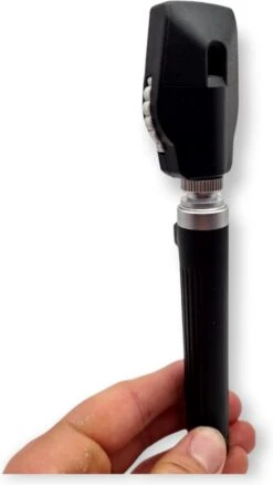 Combiset Otoscoop & Opthalmoscoop - Geneeskunde - Diagnostiek - Mast Medical 17 Combiset Otoscoop & Opthalmoscoop - Geneeskunde - Diagnostiek - Mast Medical -Winkel Voor Ehbo-Apparatuur 676x1200 2